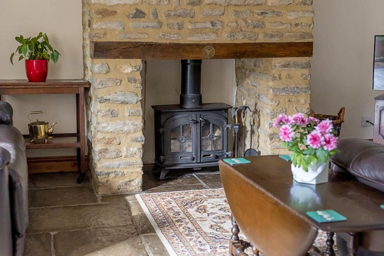 Finest Retreats - Fives Court Cottage North Cheriton Exterior foto